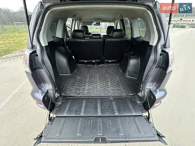 Серый Мицубиси Аутлендер, объемом двигателя 2.4 л и пробегом 270 тыс. км за 8450 $, фото 23 на Automoto.ua