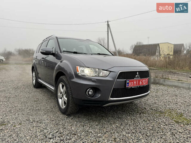 Серый Мицубиси Аутлендер, объемом двигателя 2.2 л и пробегом 289 тыс. км за 11300 $, фото 12 на Automoto.ua