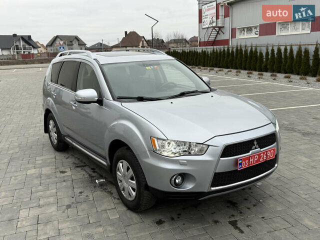 Сірий Міцубісі Аутлендер, об'ємом двигуна 2.2 л та пробігом 236 тис. км за 9800 $, фото 3 на Automoto.ua
