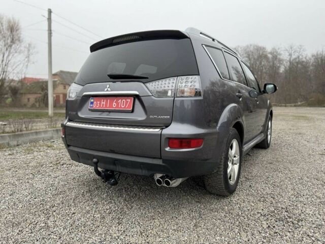 Серый Мицубиси Аутлендер, объемом двигателя 2.2 л и пробегом 289 тыс. км за 11300 $, фото 6 на Automoto.ua
