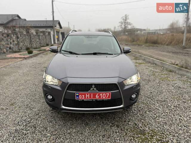 Серый Мицубиси Аутлендер, объемом двигателя 2.2 л и пробегом 289 тыс. км за 11300 $, фото 7 на Automoto.ua