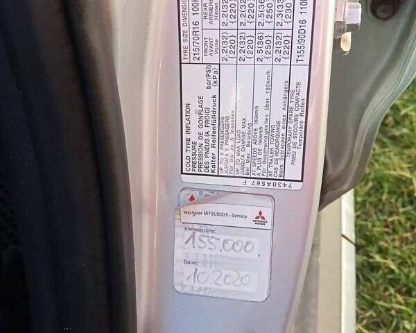 Серый Мицубиси Аутлендер, объемом двигателя 2.2 л и пробегом 236 тыс. км за 10500 $, фото 12 на Automoto.ua