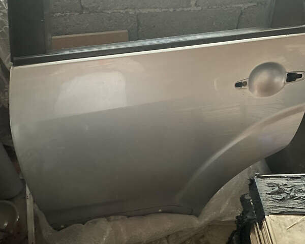 Серый Мицубиси Аутлендер, объемом двигателя 2 л и пробегом 264 тыс. км за 9500 $, фото 10 на Automoto.ua