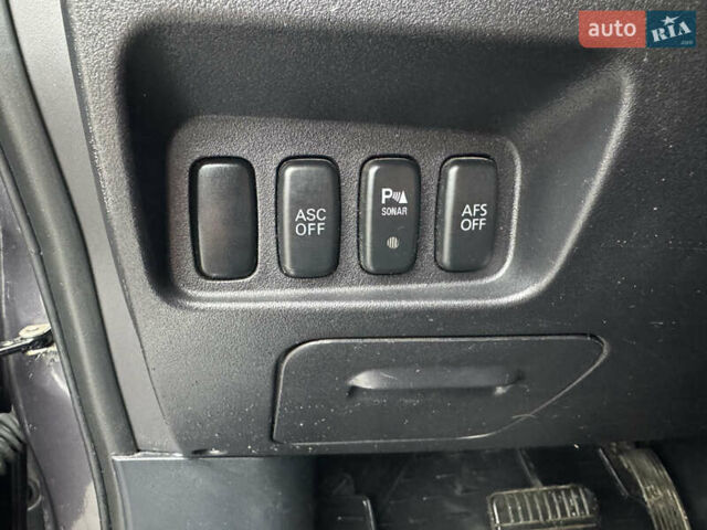 Серый Мицубиси Аутлендер, объемом двигателя 2.2 л и пробегом 230 тыс. км за 11000 $, фото 25 на Automoto.ua