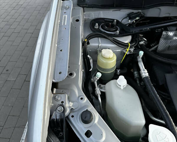 Мицубиси Аутлендер 2010 в Белой Церкве на Automoto.ua Серый Мицубиси Аутлендер, объемом двигателя 2.36 л и пробегом 220 тыс. км за 9000 $, фото 11 на Automoto.ua