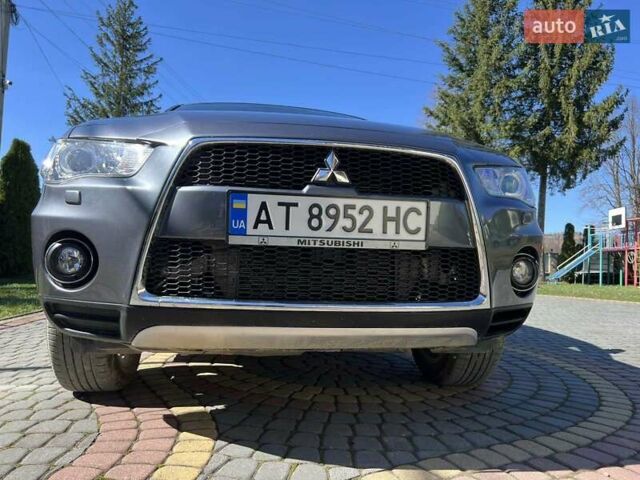 Сірий Міцубісі Аутлендер, об'ємом двигуна 2.2 л та пробігом 193 тис. км за 11000 $, фото 31 на Automoto.ua