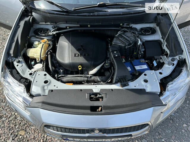 Сірий Міцубісі Аутлендер, об'ємом двигуна 2.2 л та пробігом 260 тис. км за 11900 $, фото 43 на Automoto.ua