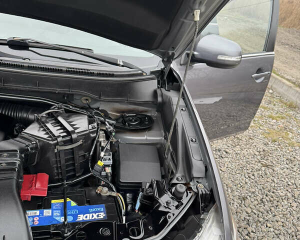 Серый Мицубиси Аутлендер, объемом двигателя 2.2 л и пробегом 289 тыс. км за 11300 $, фото 72 на Automoto.ua