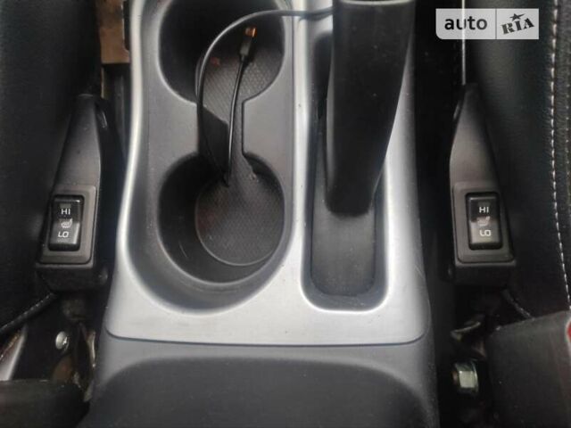 Сірий Міцубісі Аутлендер, об'ємом двигуна 2.2 л та пробігом 193 тис. км за 12350 $, фото 59 на Automoto.ua