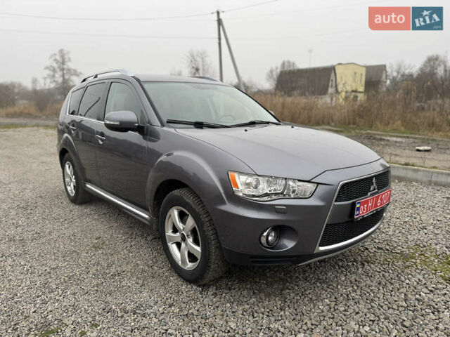 Серый Мицубиси Аутлендер, объемом двигателя 2.2 л и пробегом 289 тыс. км за 11300 $, фото 13 на Automoto.ua