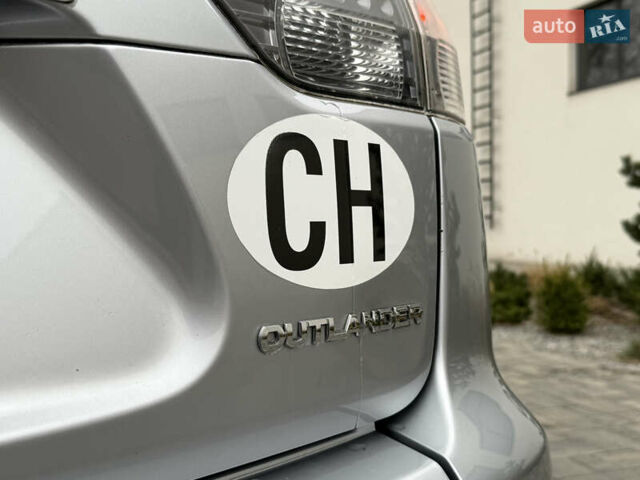 Сірий Міцубісі Аутлендер, об'ємом двигуна 2.2 л та пробігом 236 тис. км за 9800 $, фото 19 на Automoto.ua