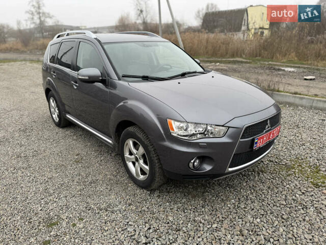 Серый Мицубиси Аутлендер, объемом двигателя 2.2 л и пробегом 289 тыс. км за 11300 $, фото 14 на Automoto.ua