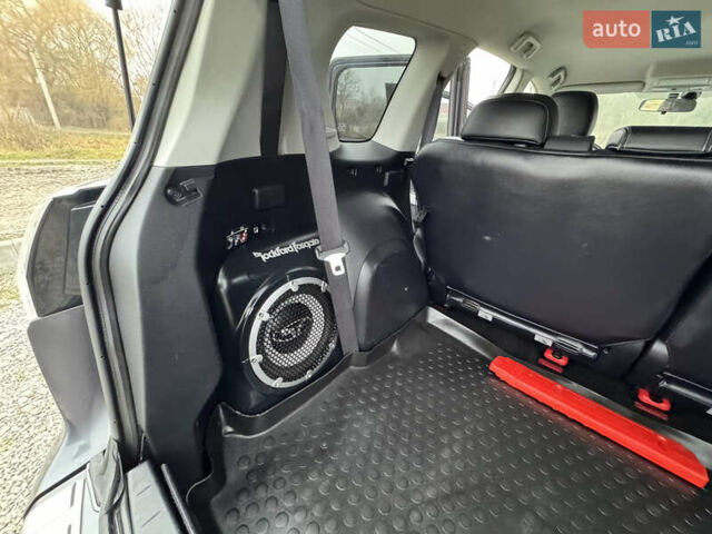 Серый Мицубиси Аутлендер, объемом двигателя 2.2 л и пробегом 289 тыс. км за 11300 $, фото 54 на Automoto.ua