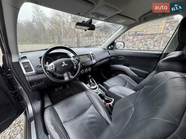 Серый Мицубиси Аутлендер, объемом двигателя 2.2 л и пробегом 289 тыс. км за 11300 $, фото 52 на Automoto.ua