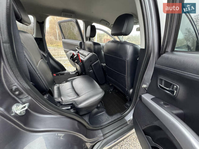 Серый Мицубиси Аутлендер, объемом двигателя 2.2 л и пробегом 289 тыс. км за 11300 $, фото 58 на Automoto.ua