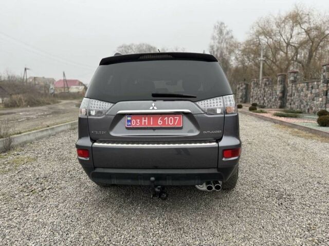 Серый Мицубиси Аутлендер, объемом двигателя 2.2 л и пробегом 289 тыс. км за 11300 $, фото 7 на Automoto.ua