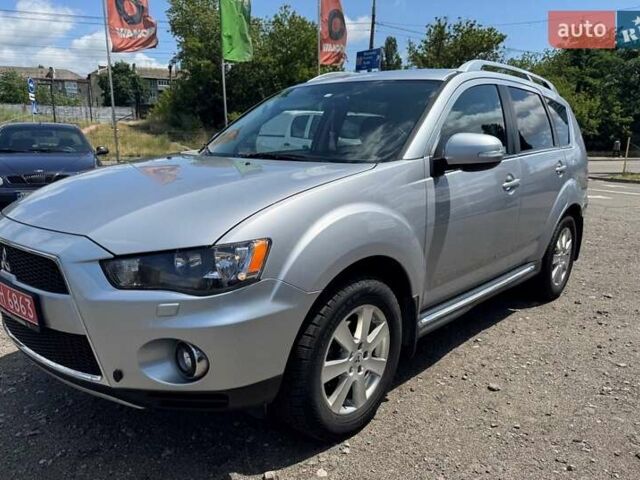 Серый Мицубиси Аутлендер, объемом двигателя 2.2 л и пробегом 223 тыс. км за 11500 $, фото 3 на Automoto.ua