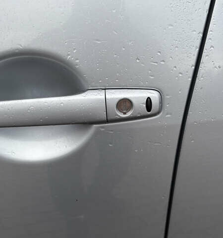 Серый Мицубиси Аутлендер, объемом двигателя 2.18 л и пробегом 233 тыс. км за 11000 $, фото 12 на Automoto.ua