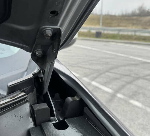 Серый Мицубиси Аутлендер, объемом двигателя 2.2 л и пробегом 160 тыс. км за 11350 $, фото 50 на Automoto.ua