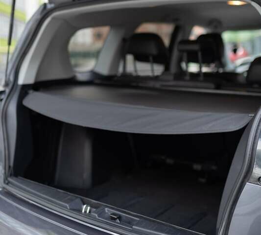 Серый Мицубиси Аутлендер, объемом двигателя 2.27 л и пробегом 291 тыс. км за 9700 $, фото 19 на Automoto.ua