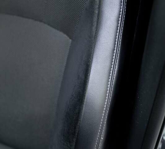 Серый Мицубиси Аутлендер, объемом двигателя 2.27 л и пробегом 291 тыс. км за 9700 $, фото 6 на Automoto.ua