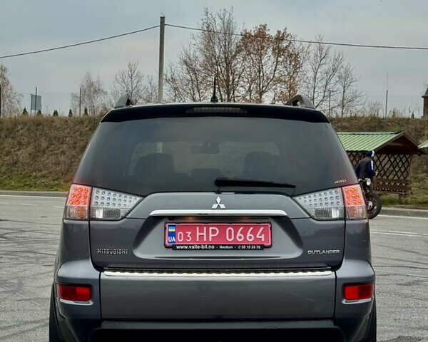 Серый Мицубиси Аутлендер, объемом двигателя 2.2 л и пробегом 160 тыс. км за 11350 $, фото 6 на Automoto.ua