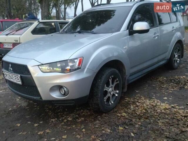 Серый Мицубиси Аутлендер, объемом двигателя 2 л и пробегом 205 тыс. км за 9600 $, фото 13 на Automoto.ua
