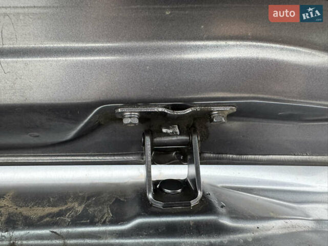 Міцубісі Аутлендер 2011 у Полтаві на Automoto.ua Сірий Міцубісі Аутлендер, об'ємом двигуна 2.2 л та пробігом 252 тис. км за 11150 $, фото 37 на Automoto.ua