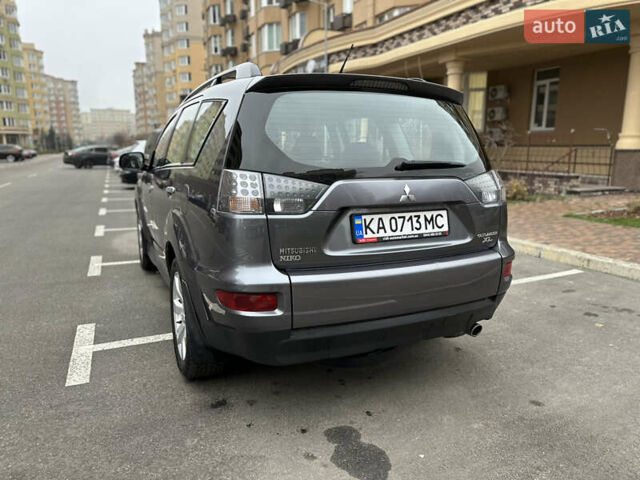 Серый Мицубиси Аутлендер, объемом двигателя 2.4 л и пробегом 226 тыс. км за 10200 $, фото 6 на Automoto.ua