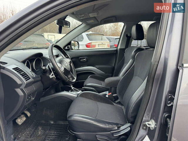 Серый Мицубиси Аутлендер, объемом двигателя 2.2 л и пробегом 211 тыс. км за 11999 $, фото 12 на Automoto.ua