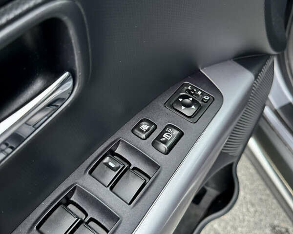 Серый Мицубиси Аутлендер, объемом двигателя 2.2 л и пробегом 160 тыс. км за 11350 $, фото 31 на Automoto.ua