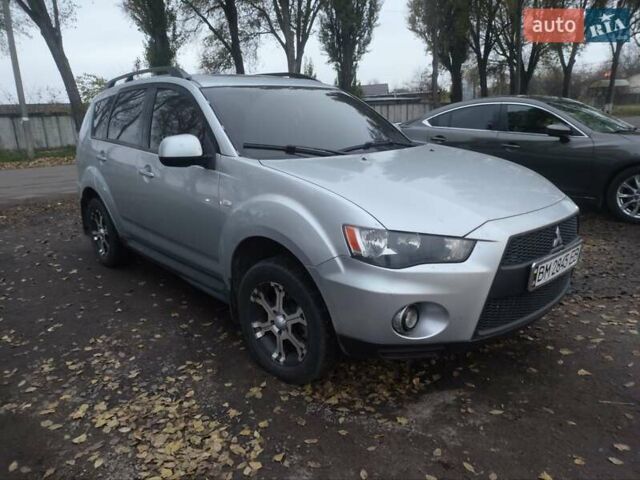 Серый Мицубиси Аутлендер, объемом двигателя 2 л и пробегом 205 тыс. км за 9600 $, фото 12 на Automoto.ua