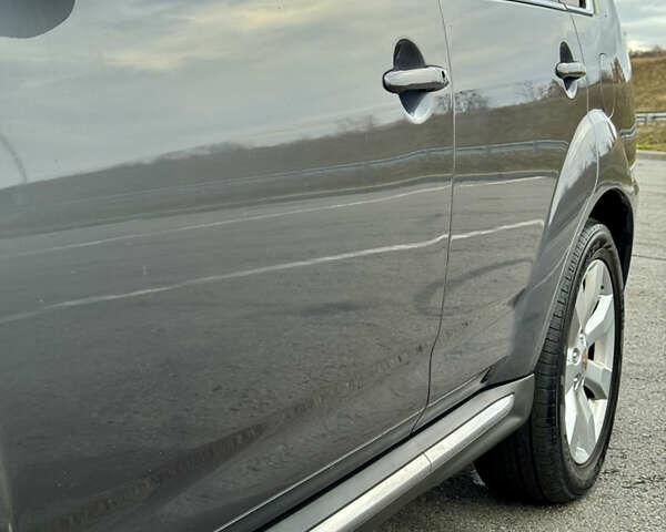 Міцубісі Аутлендер 2011 у Полтаві на Automoto.ua Сірий Міцубісі Аутлендер, об'ємом двигуна 2.2 л та пробігом 252 тис. км за 11150 $, фото 8 на Automoto.ua