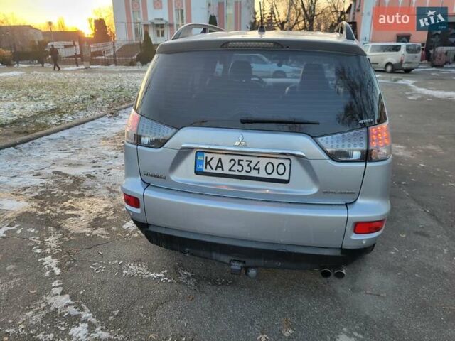 Серый Мицубиси Аутлендер, объемом двигателя 2.18 л и пробегом 156 тыс. км за 11999 $, фото 39 на Automoto.ua