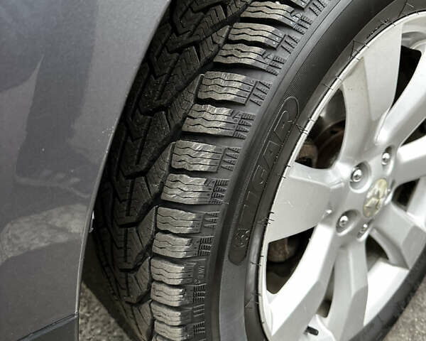 Серый Мицубиси Аутлендер, объемом двигателя 2.4 л и пробегом 226 тыс. км за 10200 $, фото 16 на Automoto.ua