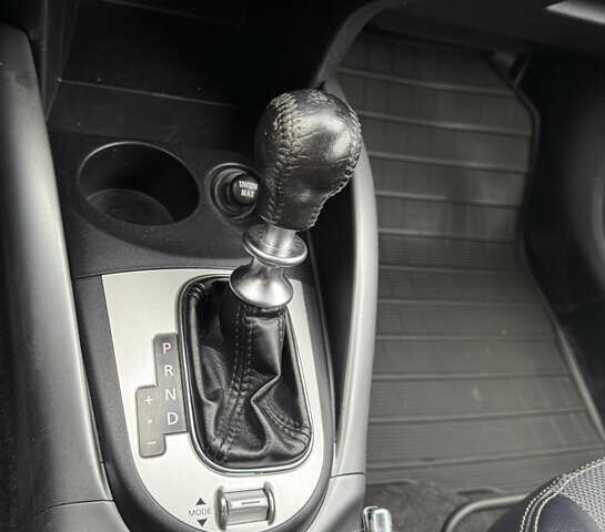 Міцубісі Аутлендер 2011 у Полтаві на Automoto.ua Сірий Міцубісі Аутлендер, об'ємом двигуна 2.2 л та пробігом 252 тис. км за 11150 $, фото 23 на Automoto.ua