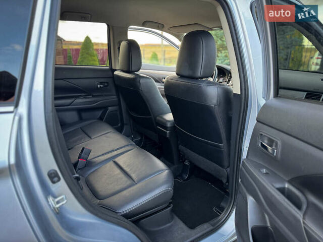 Серый Мицубиси Аутлендер, объемом двигателя 2.2 л и пробегом 189 тыс. км за 12800 $, фото 44 на Automoto.ua