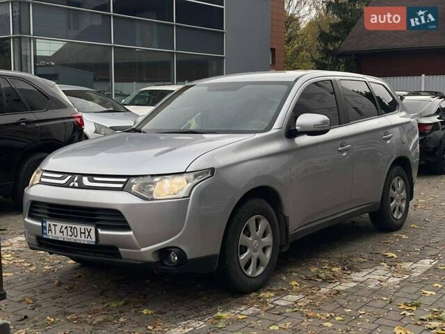 Мицубиси Аутлендер 2012 в Днепре (Днепропетровске) на Automoto.ua Серый Мицубиси Аутлендер, объемом двигателя 2 л и пробегом 216 тыс. км за 11700 $, фото 7 на Automoto.ua