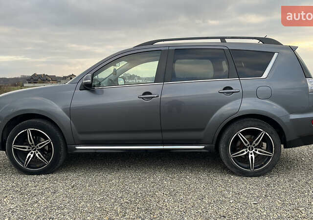 Сірий Міцубісі Аутлендер, об'ємом двигуна 2.2 л та пробігом 280 тис. км за 11100 $, фото 17 на Automoto.ua