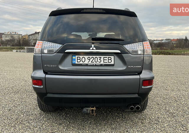 Сірий Міцубісі Аутлендер, об'ємом двигуна 2.2 л та пробігом 280 тис. км за 11100 $, фото 13 на Automoto.ua