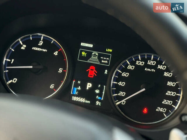 Серый Мицубиси Аутлендер, объемом двигателя 2.2 л и пробегом 188 тыс. км за 13500 $, фото 52 на Automoto.ua