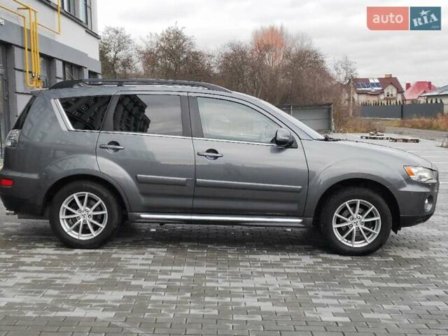 Сірий Міцубісі Аутлендер, об'ємом двигуна 2.2 л та пробігом 216 тис. км за 11250 $, фото 26 на Automoto.ua