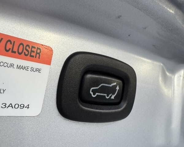 Серый Мицубиси Аутлендер, объемом двигателя 2.2 л и пробегом 190 тыс. км за 14950 $, фото 16 на Automoto.ua