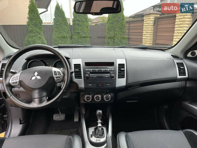 Серый Мицубиси Аутлендер, объемом двигателя 2.2 л и пробегом 186 тыс. км за 12350 $, фото 38 на Automoto.ua