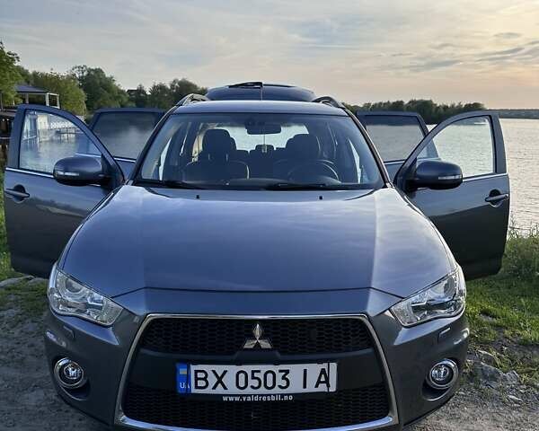 Сірий Міцубісі Аутлендер, об'ємом двигуна 2.3 л та пробігом 250 тис. км за 12800 $, фото 18 на Automoto.ua
