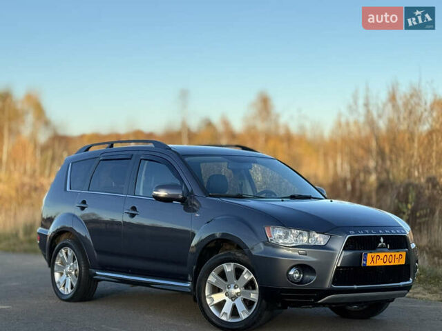 Серый Мицубиси Аутлендер, объемом двигателя 2.2 л и пробегом 171 тыс. км за 12700 $, фото 9 на Automoto.ua