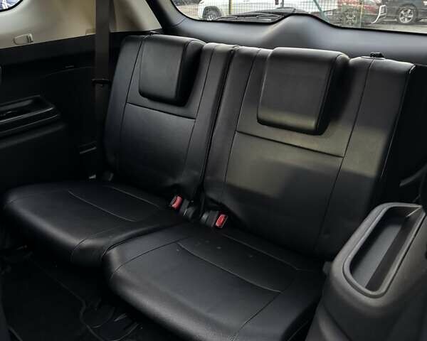 Серый Мицубиси Аутлендер, объемом двигателя 2.2 л и пробегом 190 тыс. км за 14950 $, фото 21 на Automoto.ua