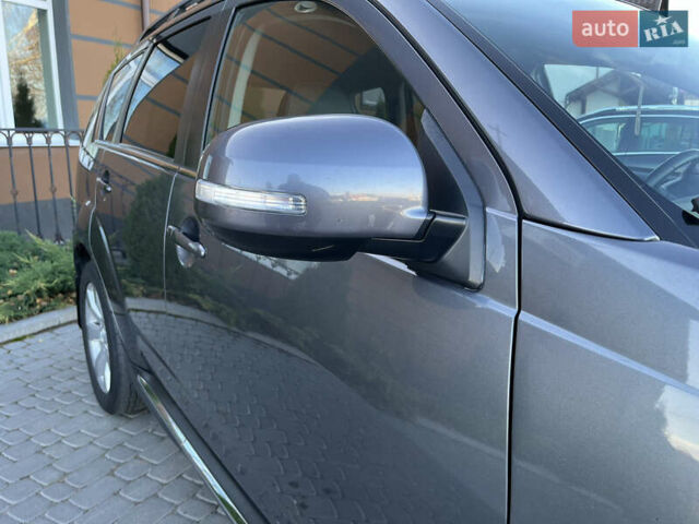 Серый Мицубиси Аутлендер, объемом двигателя 2.2 л и пробегом 186 тыс. км за 12350 $, фото 23 на Automoto.ua