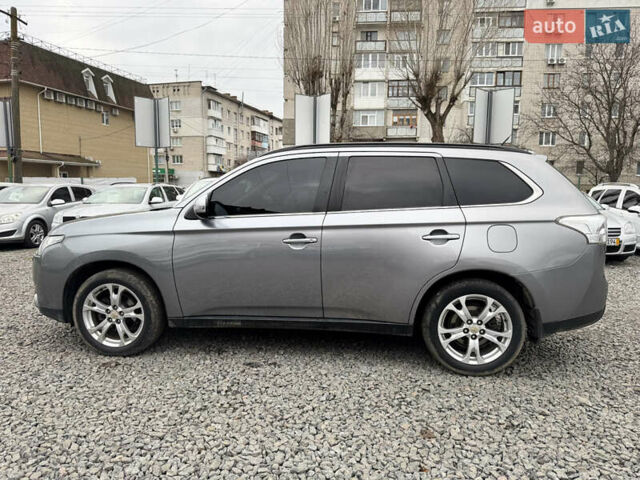 Серый Мицубиси Аутлендер, объемом двигателя 2.2 л и пробегом 190 тыс. км за 10800 $, фото 11 на Automoto.ua