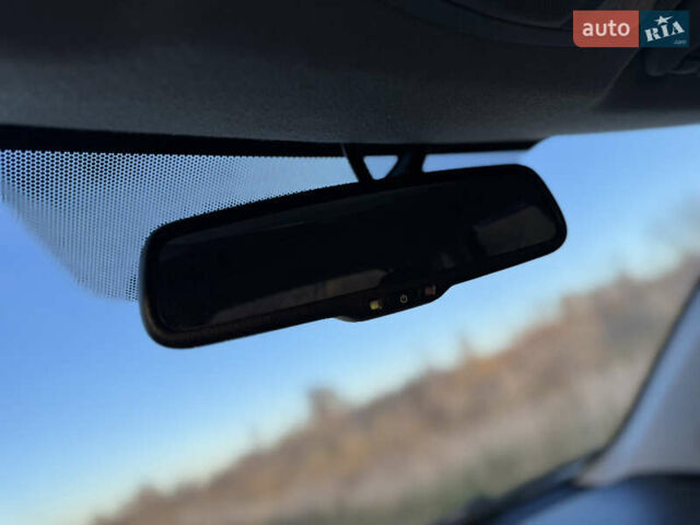 Серый Мицубиси Аутлендер, объемом двигателя 2.2 л и пробегом 171 тыс. км за 12700 $, фото 74 на Automoto.ua